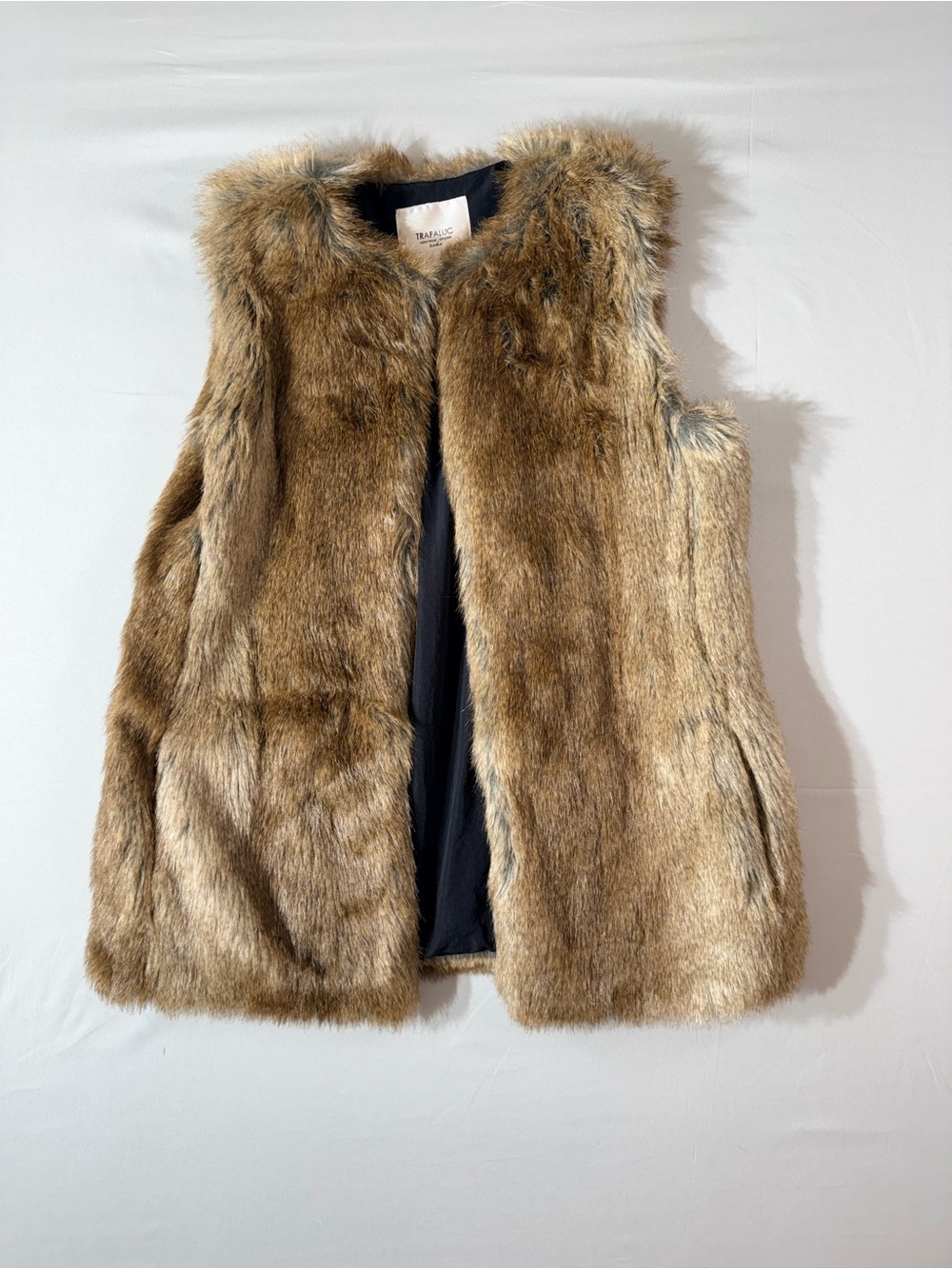 Zara Trafaluc Faux Fur Vest S glamour mob wife maximalist statement piece